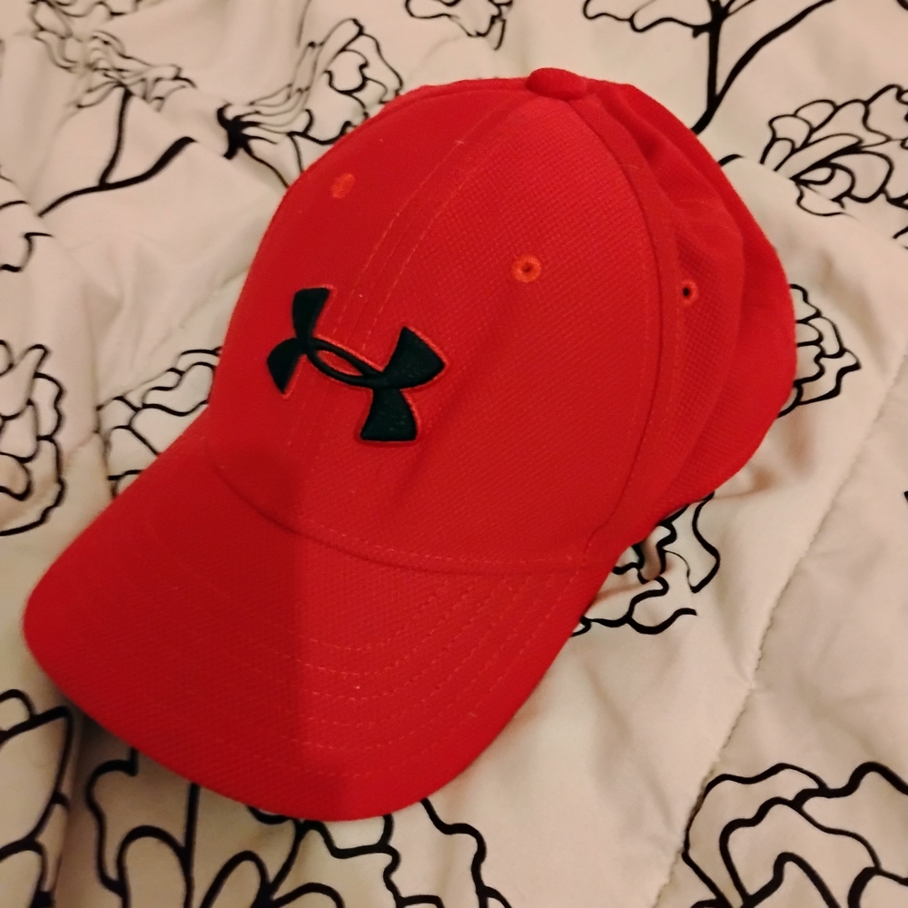 Under Armour Kids Vibrant Red Hat